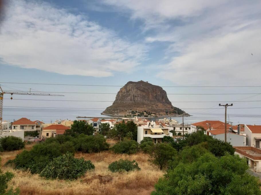 Sophie'S Traditional Hospitality Appartment Monemvasia Exterior photo